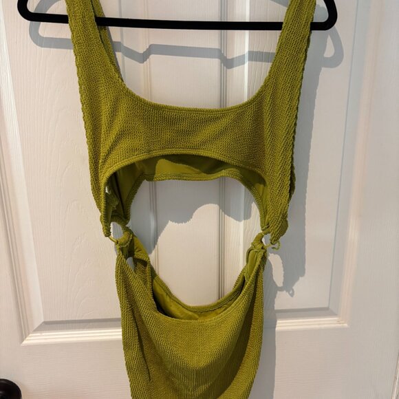 Good American Green Monokini - Picture 4 of 4